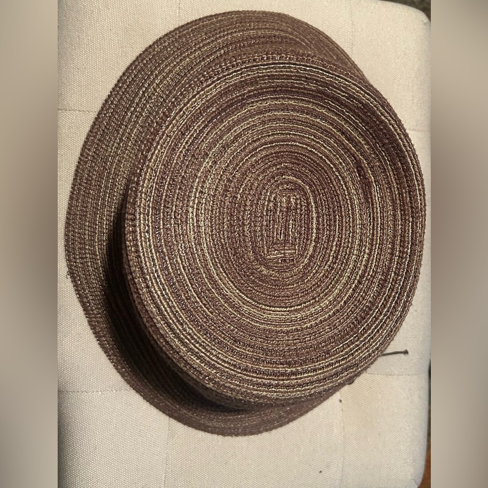Croft and Barrow brown hat